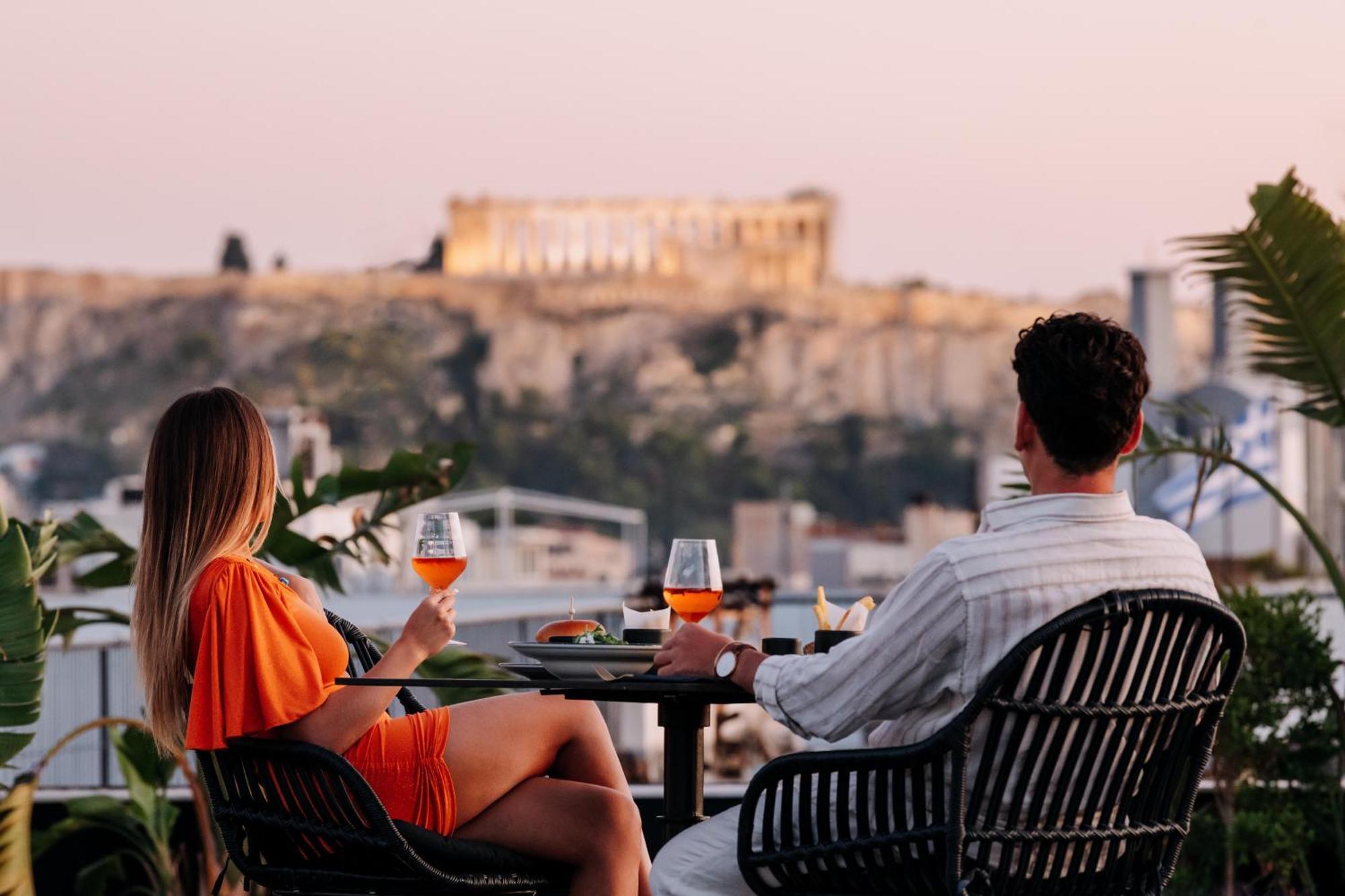Hotel Skylark, Aluma & 4*